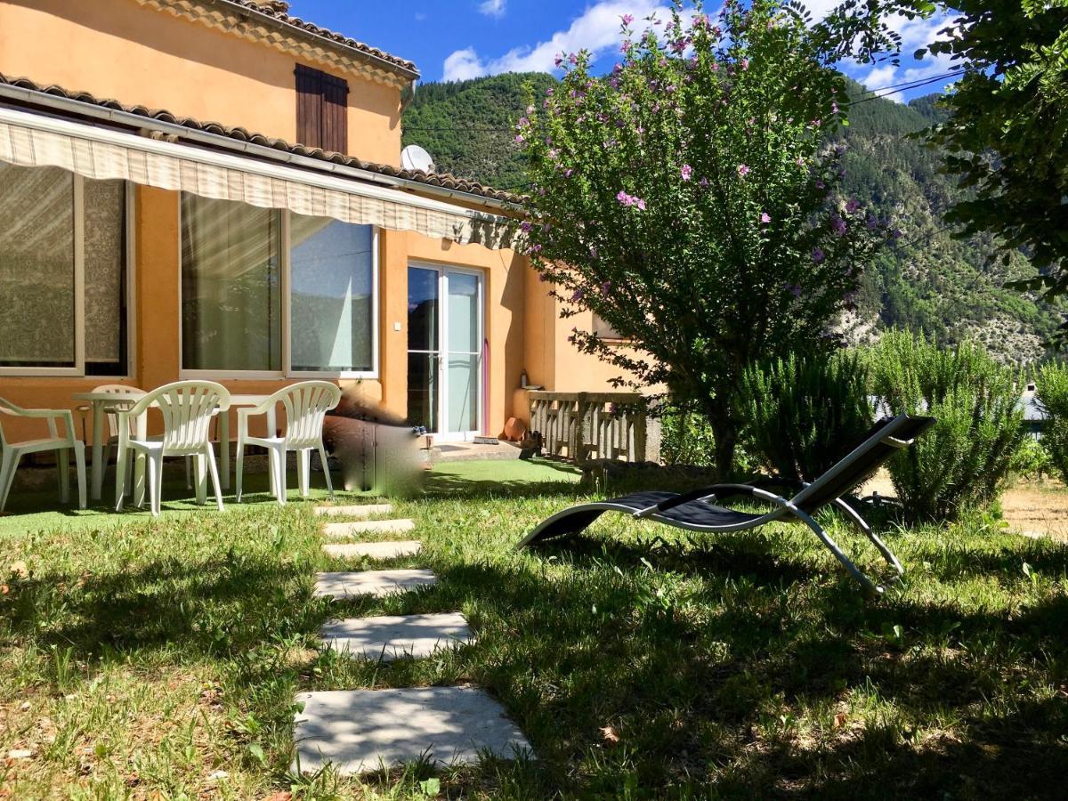 La Maiouneta Entrevaux Exterior photo